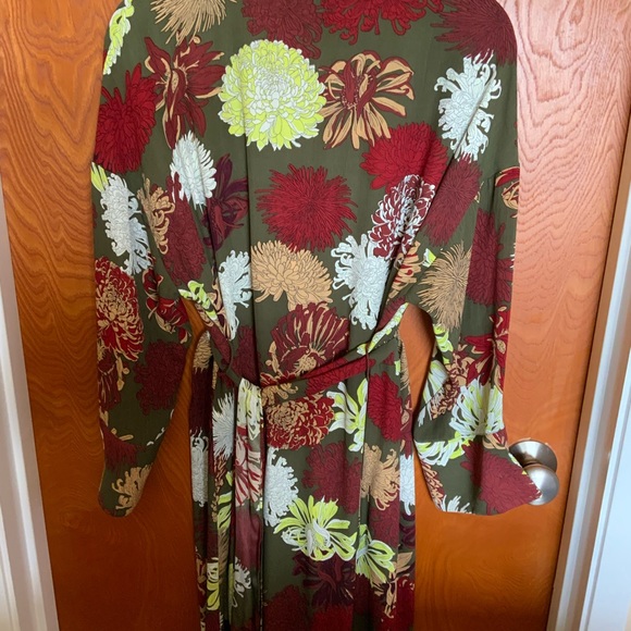 Zara Floral Print Midi Dress/Green,Red, Beige Floral/Women’s Size Large - Picture 8 of 10